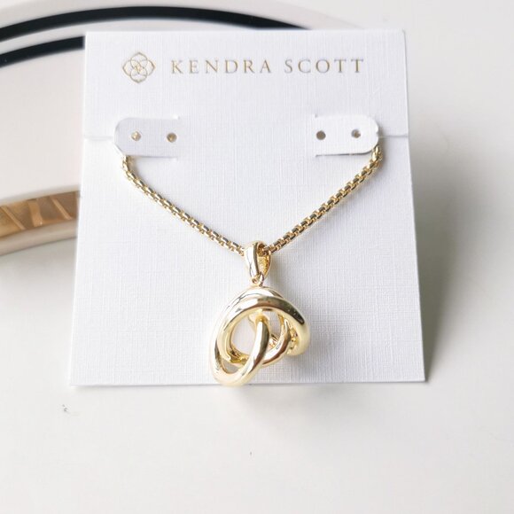 Kendra Scott Gold Pendant Necklace Presleigh Love Knot Jewelry - Picture 1 of 5